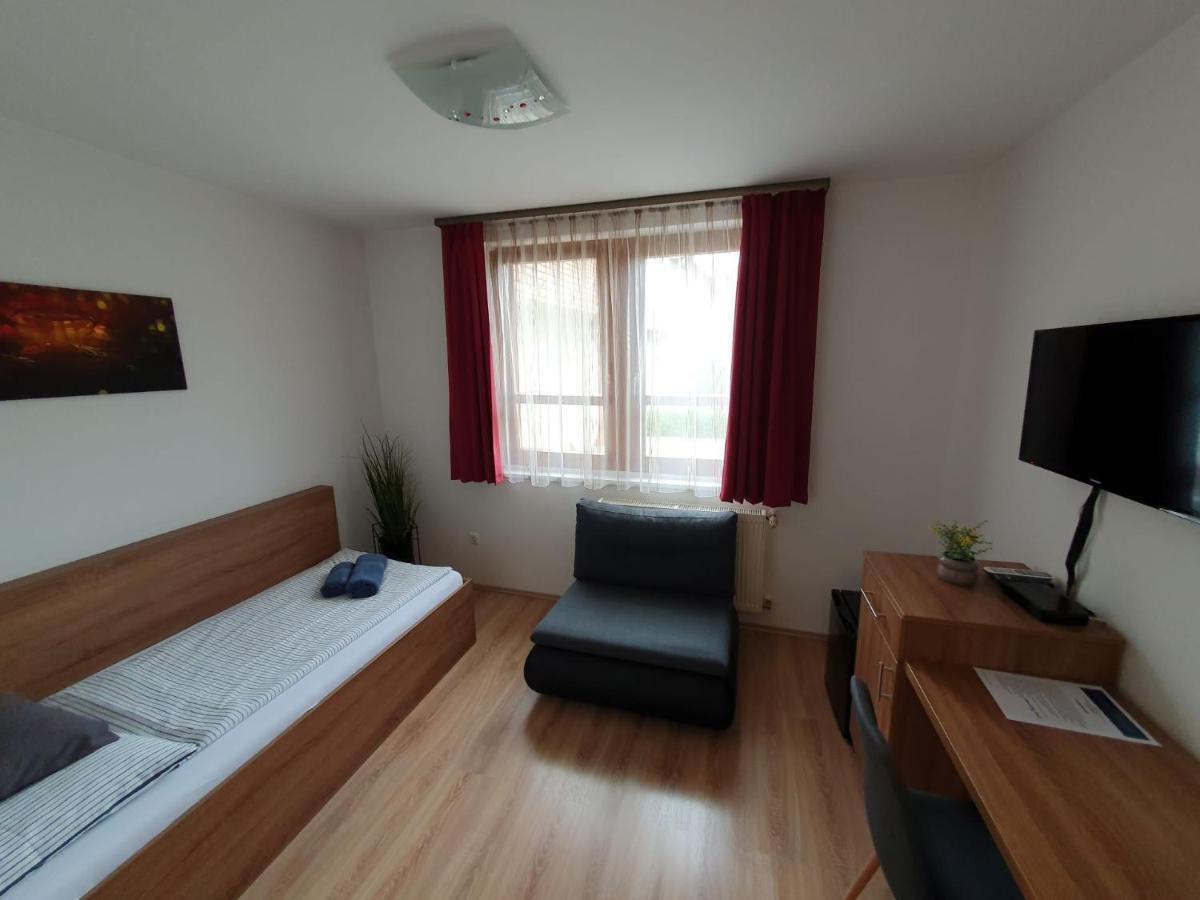 Citylife Rooms Mosonmagyaróvár Zewnętrze zdjęcie